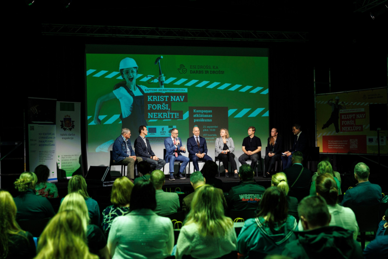 Bilde no kampaņas atklāšanas pasakums