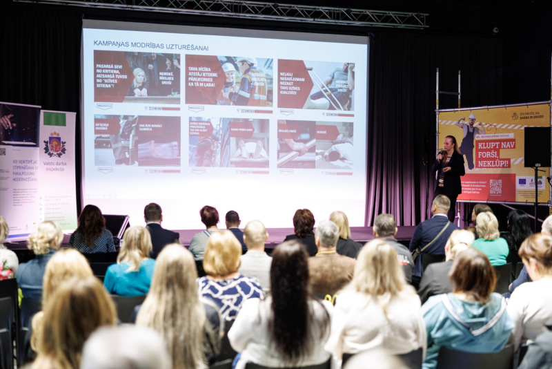 Bilde no kampaņas atklāšanas pasakums